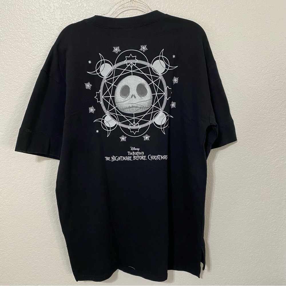 NWOT Disney Nightmare Before Christmas Long Top Short Sleeve Sweatshirt